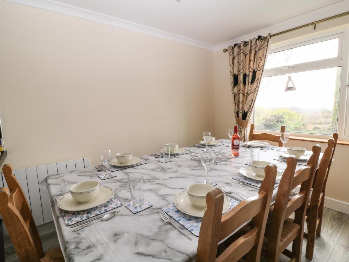 Hembry Meadows Villa Callington ภายนอก รูปภาพ